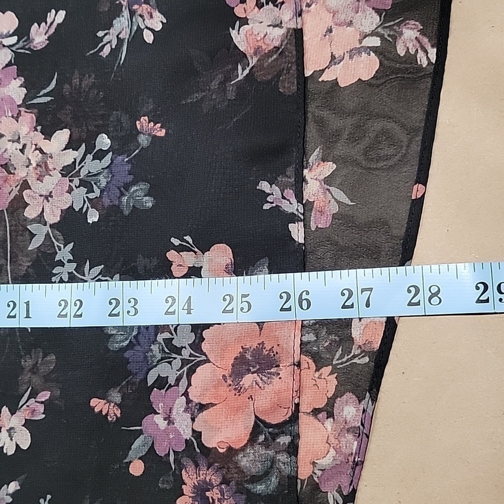 Apt 9 Size M Black w/ Floral Pattern Sheer Blouse with Tie Neckline. Gently Worn - Picture 9 of 12